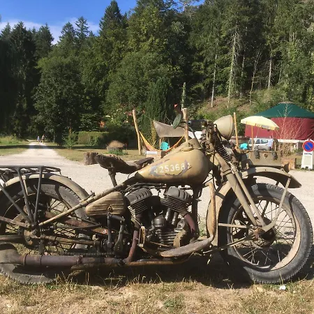 Logis Le Foxycamp Guest house 2*