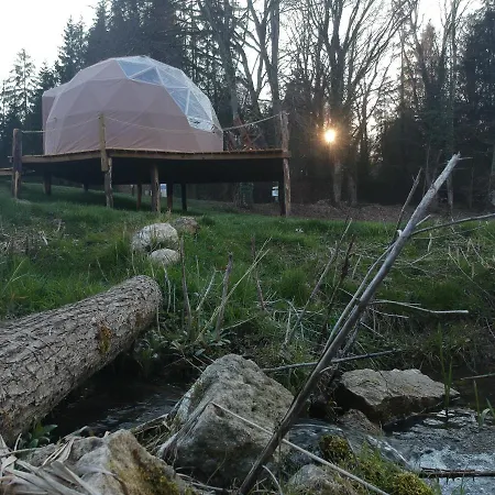 Logis Le Foxycamp 2*