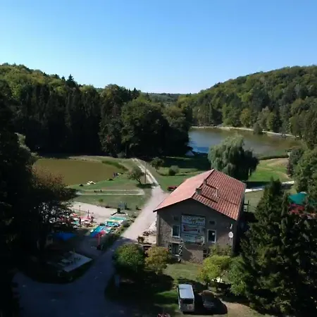 Logis Le Foxycamp 2*