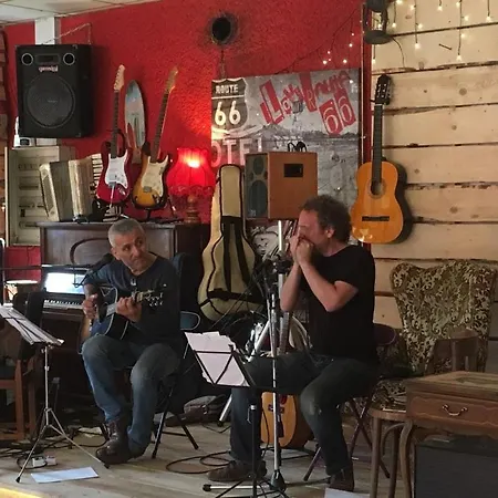 Logis Le Foxycamp Guest house Hannonville-sous-les-Cotes